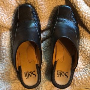 Very nice mules and comfortable